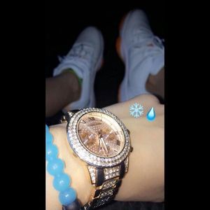 Meet your Posher, Wendy